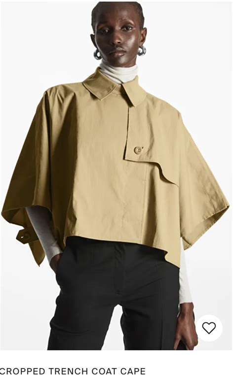 Trench cape in nylon 